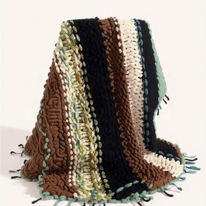 Chunky Knit Multicolor Throw Blanket